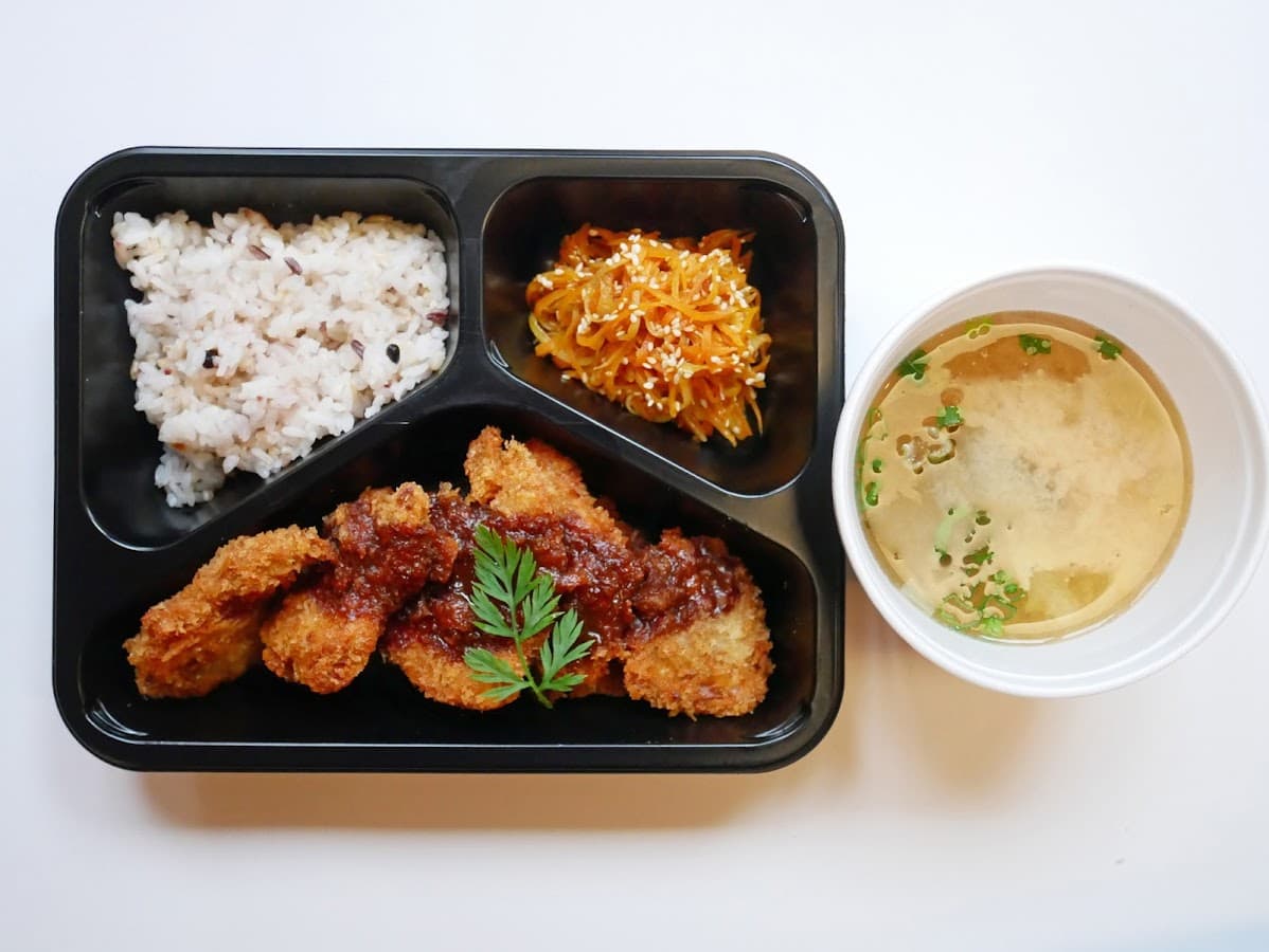 YUKI japanese home dining 2