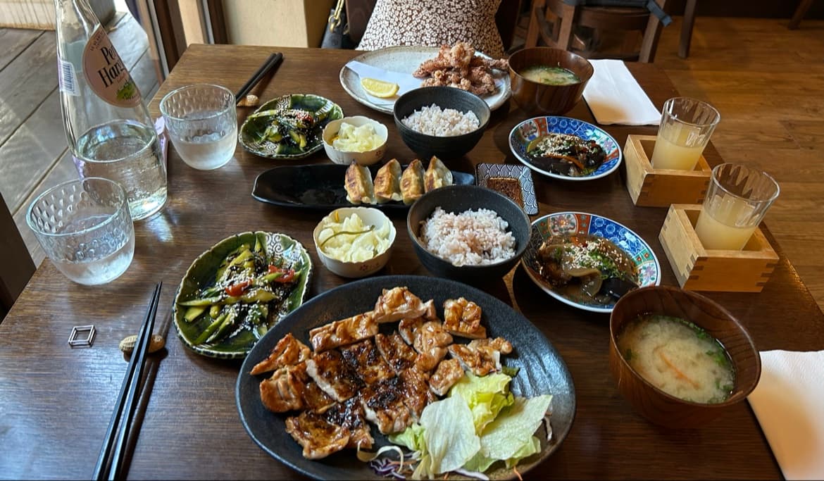 YUKI japanese home dining 3