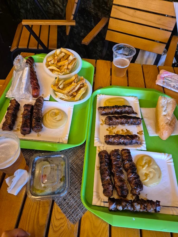 Terasa Sebastian grătar cu jar 3