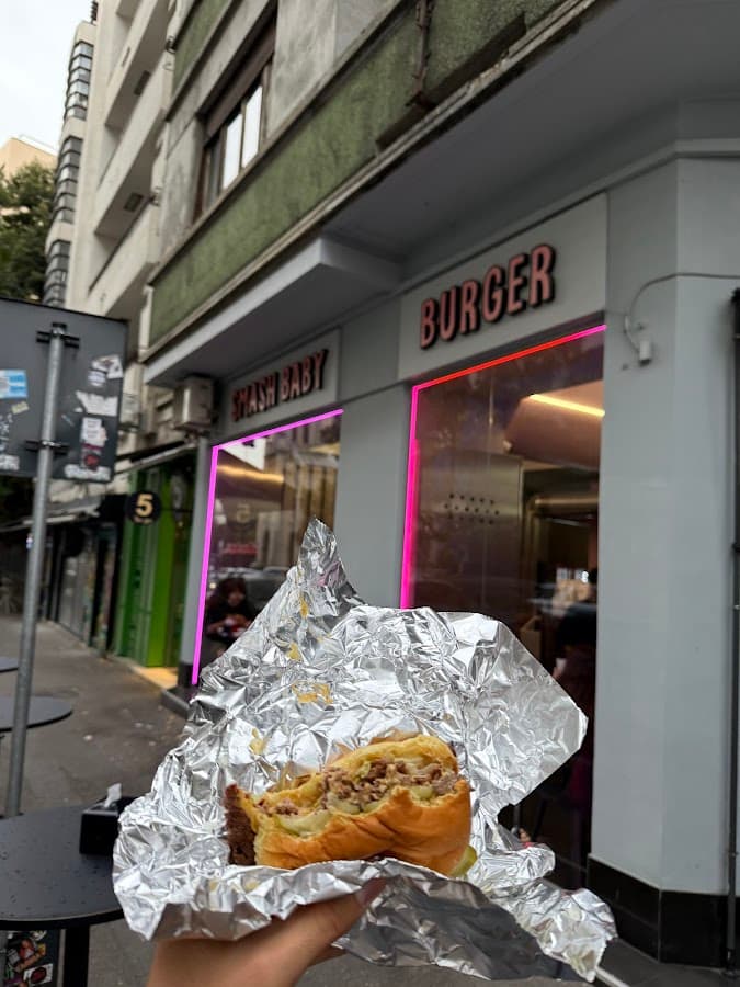 Smash Baby Burger - Calea Victoriei