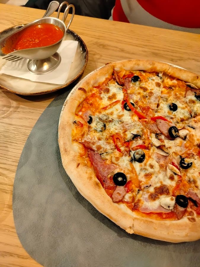 Restaurant You&Me 3